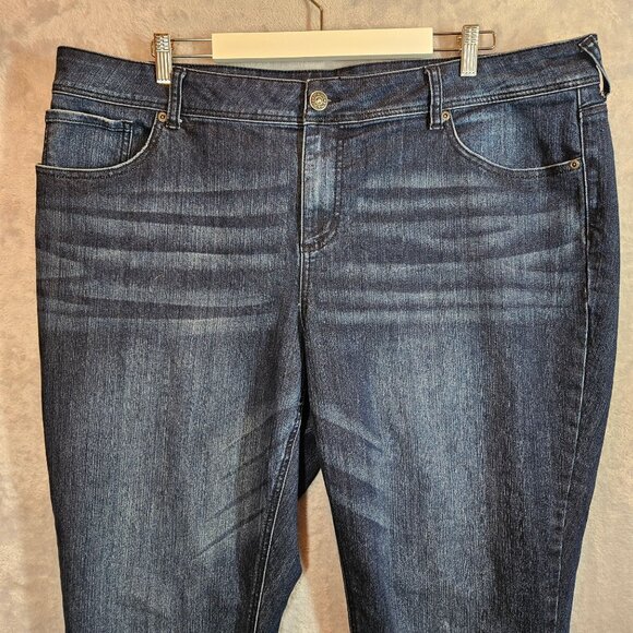 Maurices Straight Womens 24 Reg Plus Size Dark Wash Jeans Whiskered Denims - Picture 6 of 13